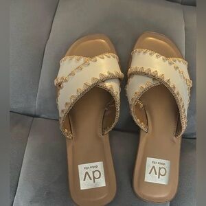 DV by Dolce Vita Cream Tan Slip-On Sandals